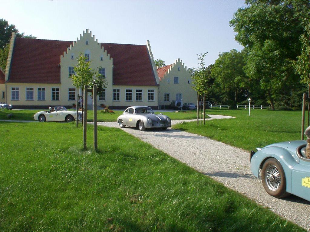 Boutique Hotel Gut Tribbevitz Neuenkirchen auf Rügen Exterior foto